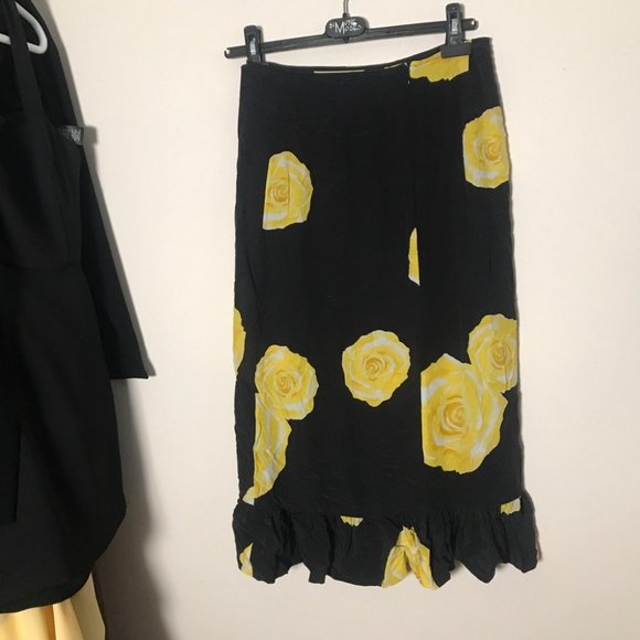 Ganni Black and Yellow Floral Midi Skirt - Picture 8 of 11
